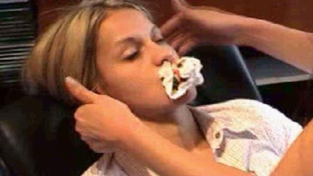 AB-084 More paper gags (2)