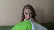210 Steffi and her secret