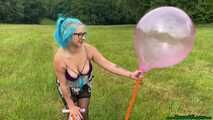 outdoor doublelift pump2pop five balloons