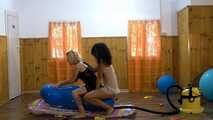 Denise & Claire 07
