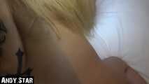 Schlanke Blondine gefickt und ins Maul gespritzt