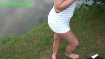 152005 Vanessa Takes A Long Pee On The Riverbank