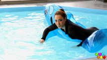 721 A little bit fun with a dolphin