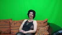 Noemi's Casting - The GILF and the young Man  - UNCUT