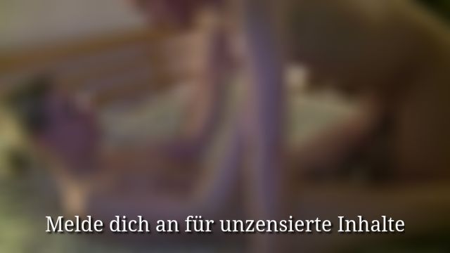 Geiler Hausfreund fickt mich!!