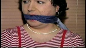 25 Yr OLD 2nd GRADE SCHOOL TEACHER IS CLEAVE GAGGED, F0RCED TO WRITE RANSOM NOTE & MAKE RANSOM CALL, MOUTH STUFFED, HANDGAGGED, AND HOG-TIED WITH HER SWEATY NYLON STOCKINGS (D71-6)