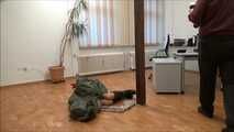 Steffie - Überfall im Büro Teil 2 von 8