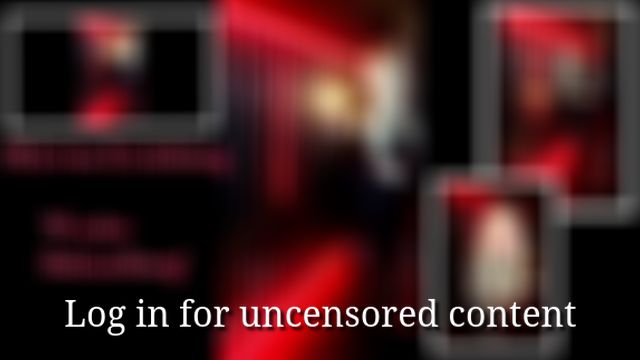 Slave in the XXL cage is waxed!