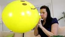 Blow2Pop yellow Tuftex 17"