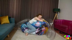 1152 Kats erster Riese