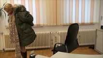 Steffie - Überfall im Büro Teil 2 von 8
