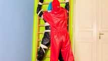 Breathplay in unbreathable, thick PVC overall 2.