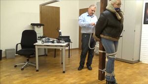 Zora - Büroüberfall Teil 4 von 7