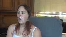 Carina - Die Knebeltesterin Teil 1 von 6