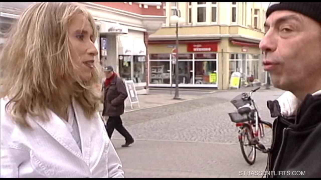 STRASSENFLIRTS 65