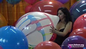 Madame en rouge 18