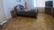 Goldy - Nude rope hogtie BTS (video)