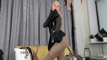 Paulina Soul worships pantyhose (video update)