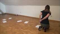 Vanessa - Kitzel Therapie 1 Teil 1 von 6