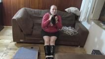 Ginger tied with rope at home 2/2