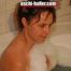 Photos: Eva shows off her pussy