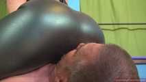 Yvette Costeau, wellness ass-massage for your face