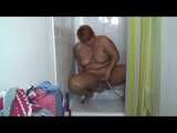 Anna piss in the ...