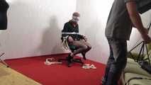 Auoroa get free of nylon bondage