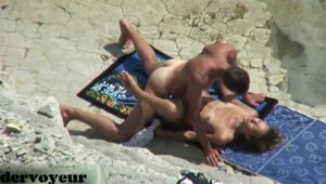 HIDDEN CAM AND FUCKING COUPLES