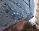 Arielle, heavy Jeans-facesitting