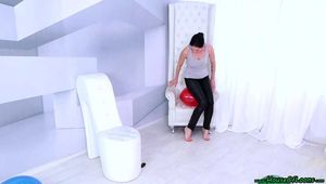 sitpopping eleven TT14 balloons