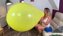 Blow2Pop-try yellow U25 with mouthpiece and nail2pop it