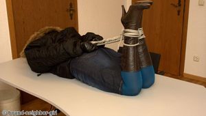 Guest Melissa - Wintry robbery