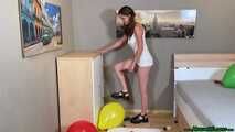 stomp2pop 12inch Karaloons with her shoe