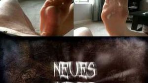 DEPRESSED IN NYLONS