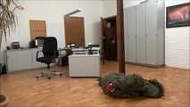 Steffie - Überfall im Büro Teil 2 von 8