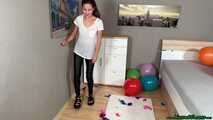 shoe stomp2pop tough Karaloon balloons