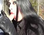 Business Diva Blowing Outdoor – Cum In Her Face
