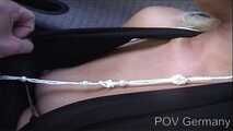 "Unter Deutschen Dächern" - Blonde Schlampe draussen