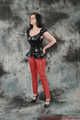 Gefesselt in Lack und Leder