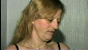 43 YEAR OLD WAITRESS'S (D50-14)