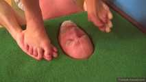 Katrin and the face in the floor