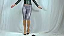 Glänzende Caprileggings zerreißen