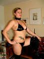 Private-Date in schwarzem Lack