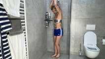 Myxxxy wetting her shiny nylon Shorts