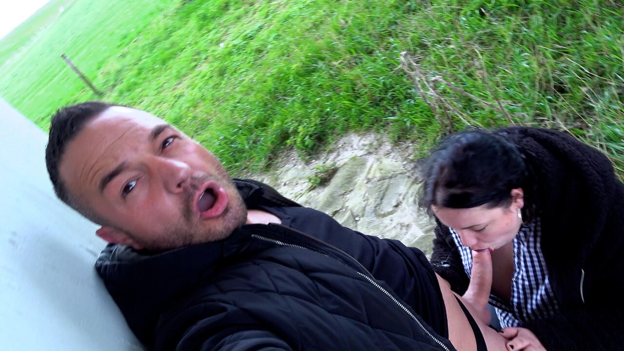 OUTDOOR-SEX with german CHUBBY-SLUT | Lessly needs cum