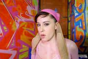 Anabelle has a nylon crush (182 images)