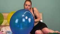 sexy Blow2Pop teaching blue TT17 *smiley* with miss Angel
