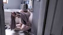 Towel rack: Support while showering