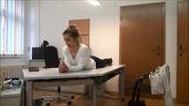 Request Video Laura - Job Challenge 3 part 5 of 7